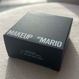New***Makeup by Mario Surreal skin soft blur setting powder